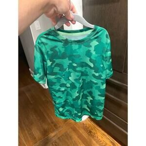 All in motions boys shirt green size 8
